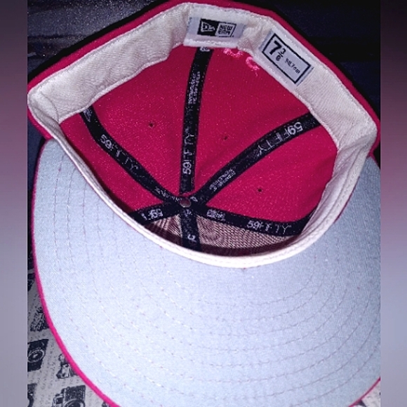 🔥⚡ RARE NY Queens. New Era 59Fifty Cap, Fuchsia/Pink, 7 3/8" ⚡🔥 - Picture 3 of 4